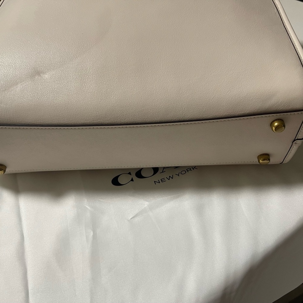 Coach Cream Leather Women's Bag